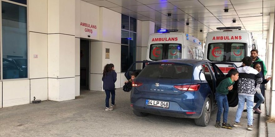 Tekirdağ'da 30 öğrenci gıda zehirlenmesi şüphesiyle hastaneye kaldırıldı