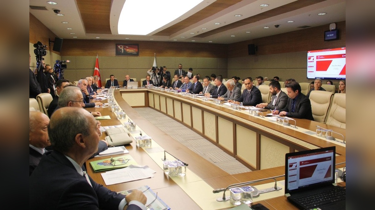 TBMM Zirai Don Olayını Araştırma Komisyonu toplandı: 2025'te 34 ilde etkili olan don olayı değerlendirildi