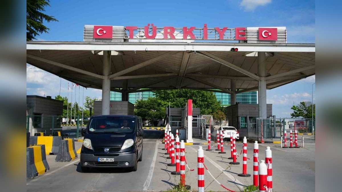 Edirne Valisi Sezer: Sınır kapılarında gurbetçi sezonu hazırlıkları tamamlandı