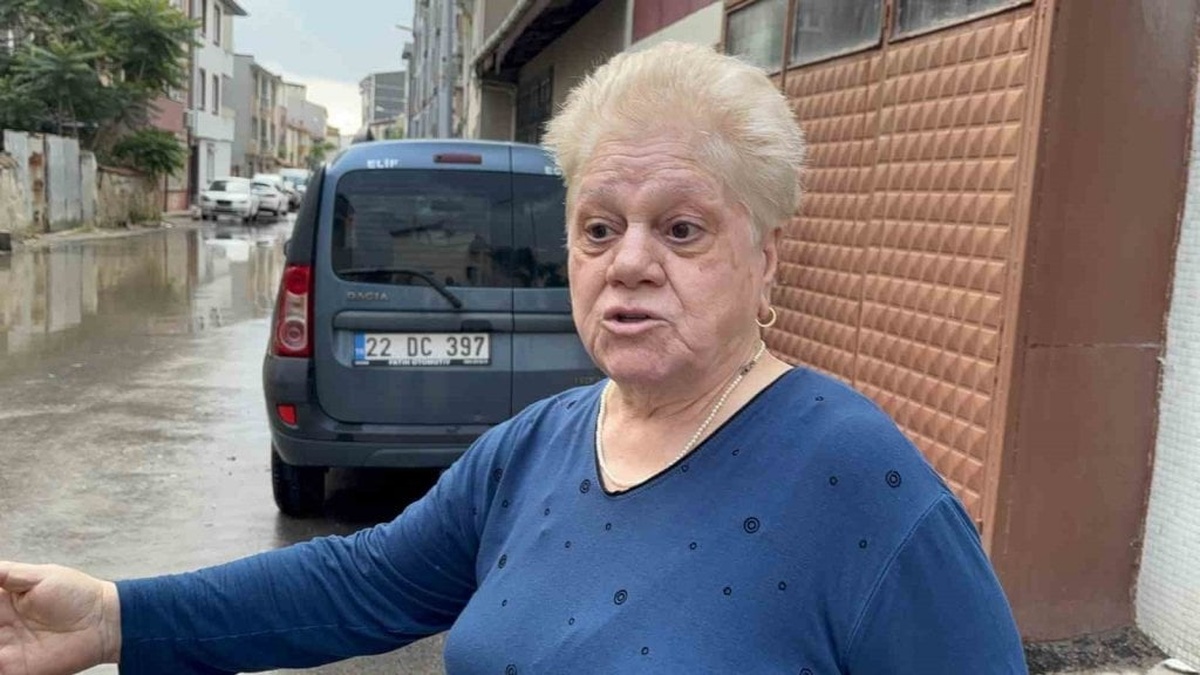 Edirne'de sağanak yağış hayatı olumsuz etkiledi