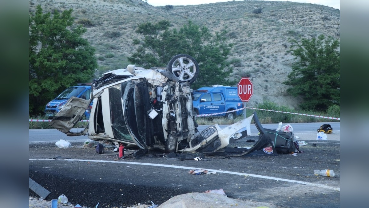 Çankırı'da trafik kazası: 1 ölü, 3 yaralı