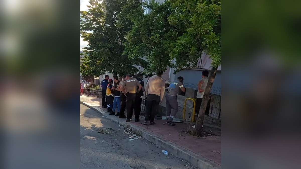 Boyabat'ta apartman yangını paniğe neden oldu