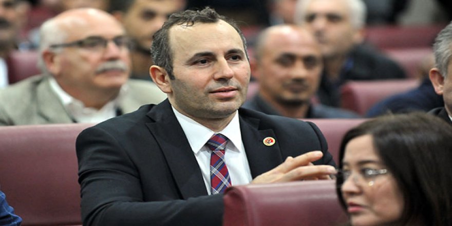 Yalova'da geçici belediye başkanlığına Mustafa Tutuk seçildi