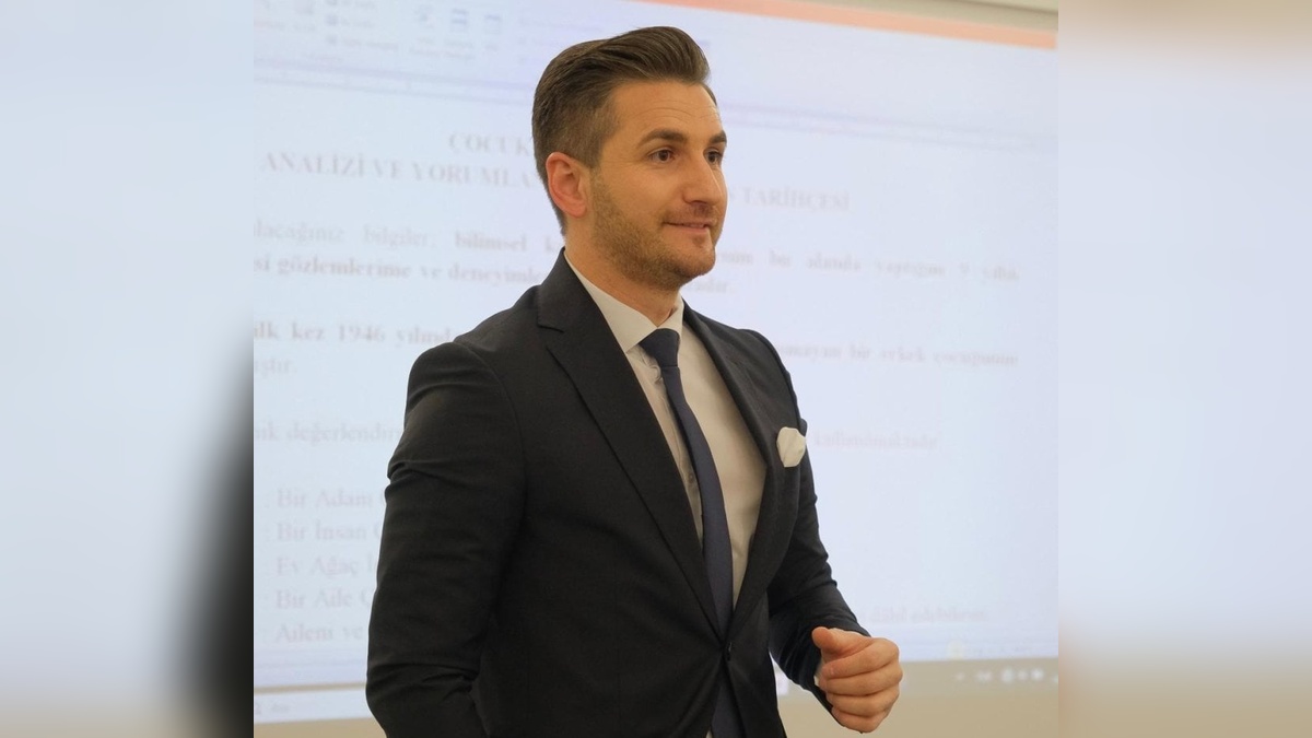 Eğitim Bilimci Paşayev, 15 Haziran'da Bakü'de çocuk resimleri analizi eğitimi verecek