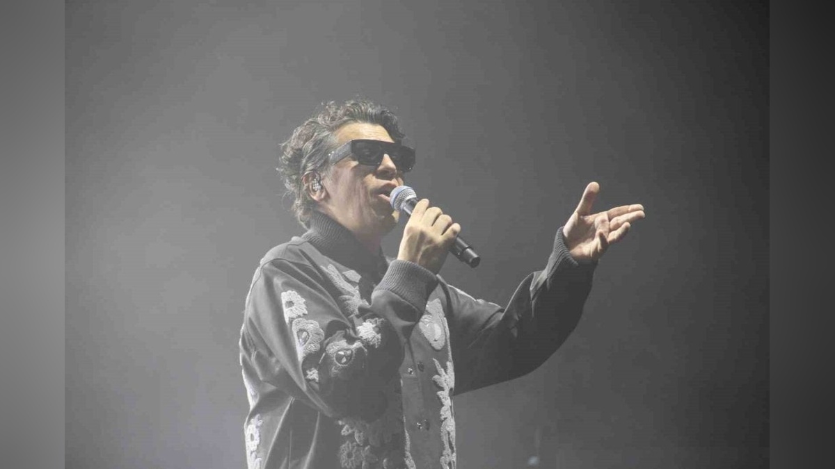 Çankırı Karatekin Üniversitesi'nde Ersay Üner konseri coşkuyla karşılandı