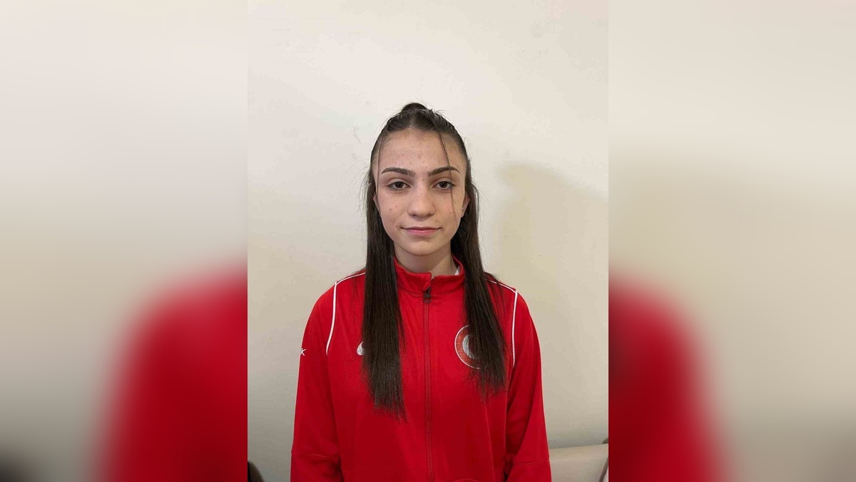 Afyonkarahisar'dan iki genç yıldız, U-17 Avrupa Güreş Şampiyonası'nda Türkiye'yi temsil edecek