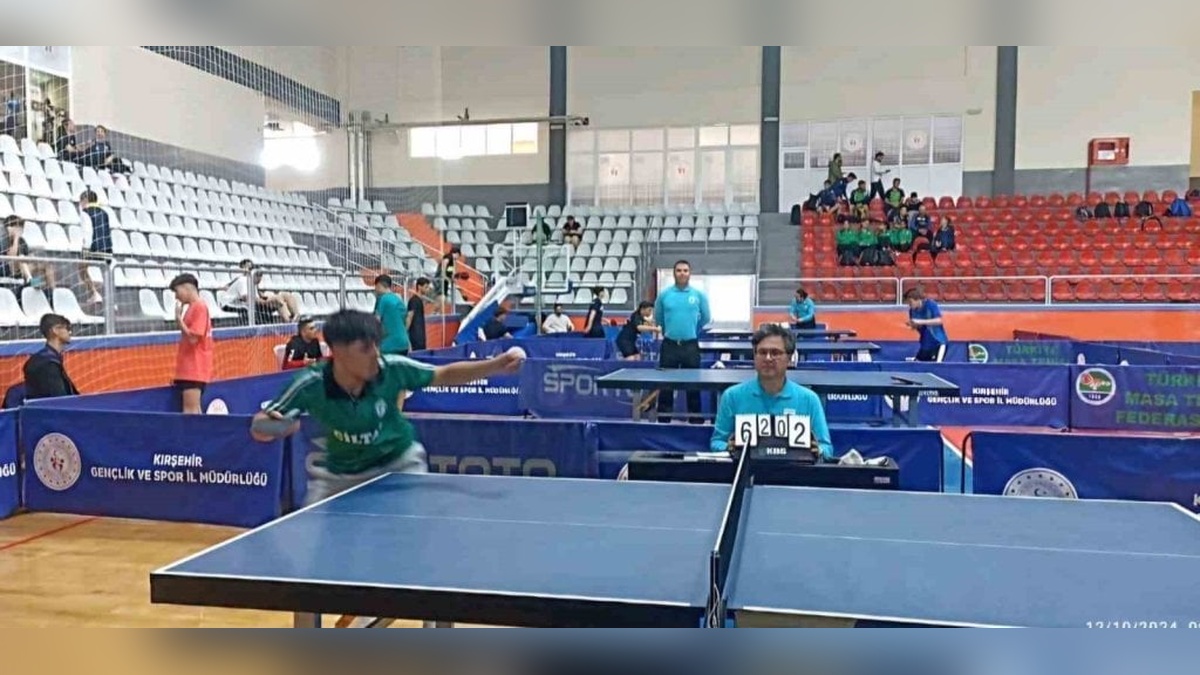 Kırşehir'de Yaşar Sedef Gençler Takım Ferdi Türkiye Şampiyonası başladı