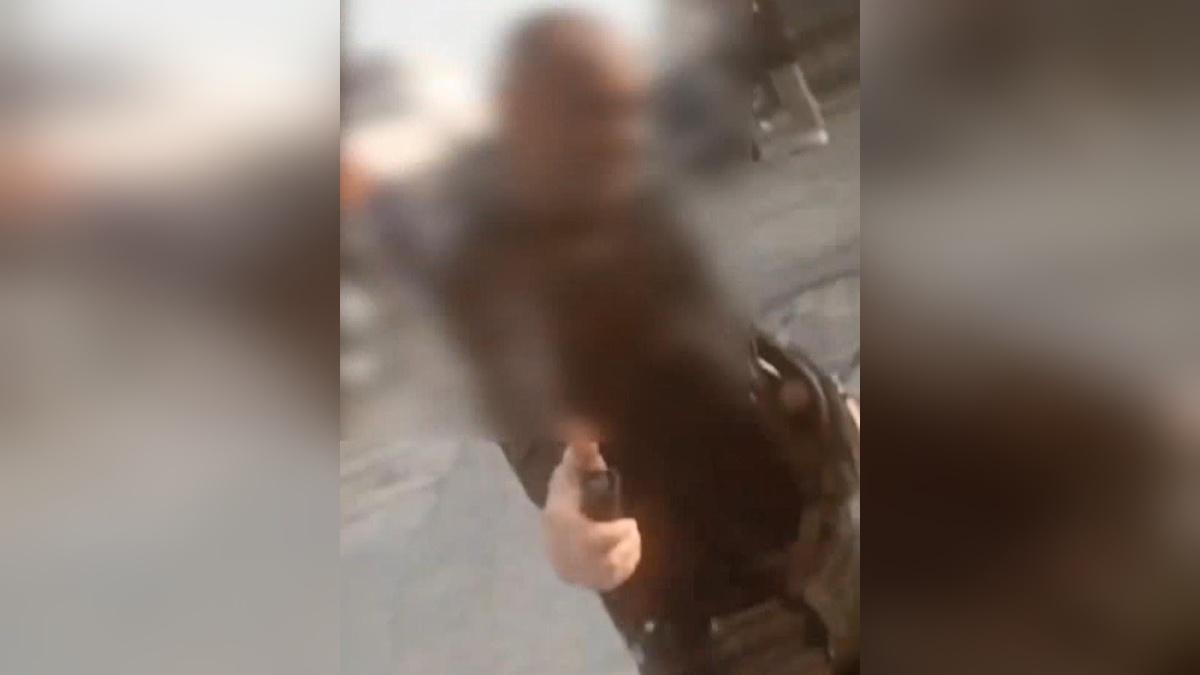 Büyükçekmece'de yol verme kavgasında biber gazı dehşeti