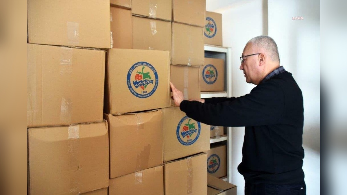 Karadeniz Ereğli Belediyesi'nden bin aileye gıda kolisi
