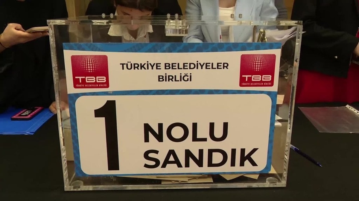TBB'nin Mayıs ayı toplantısında yeni başkanvekili Ahmet Akın