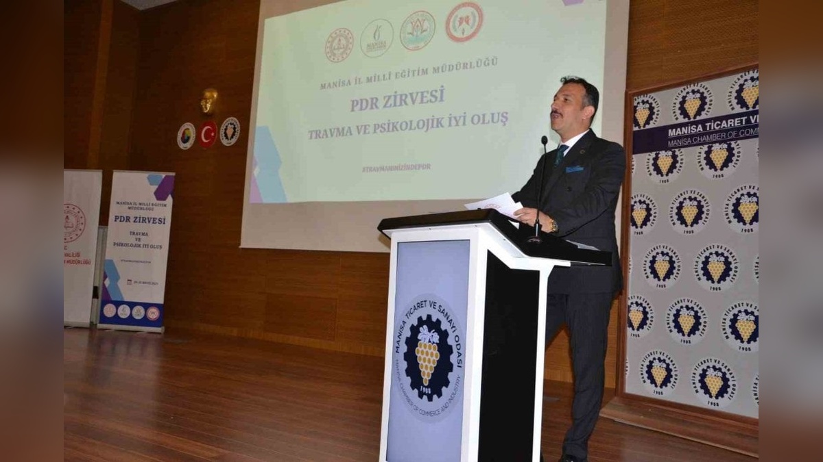 Manisa'da PDR zirvesi başladı: Travma ve psikolojik iyi oluş ele alındı