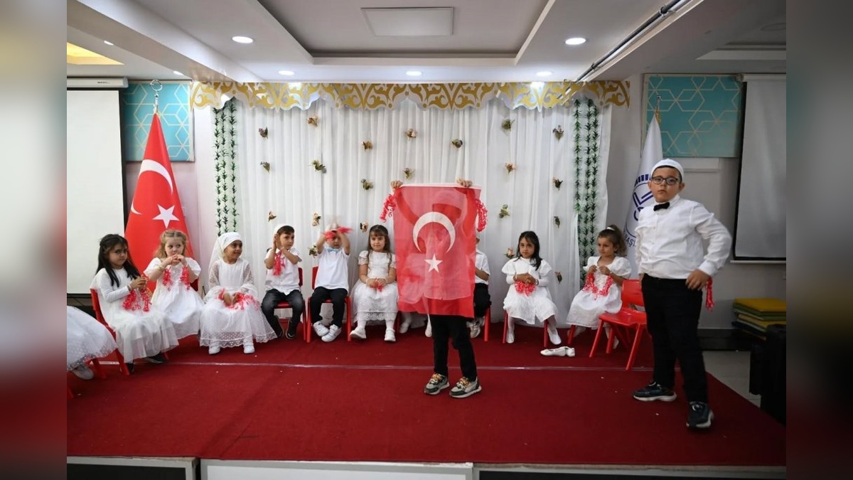 Kırklareli'nde 4-6 yaş Kur'an kursları yıl sonu etkinliği düzenlendi