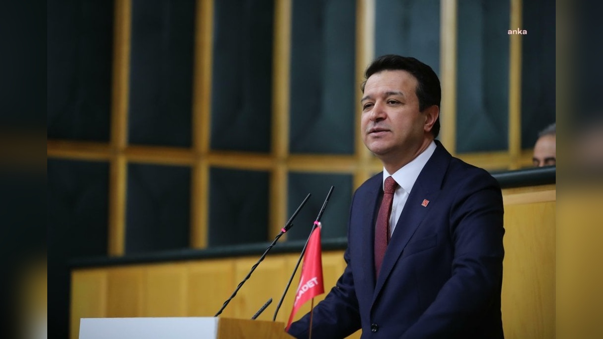 Saadet Partisi Genel Başkanı Arıkan: İstanbul'un yeniden fethi gerekiyor