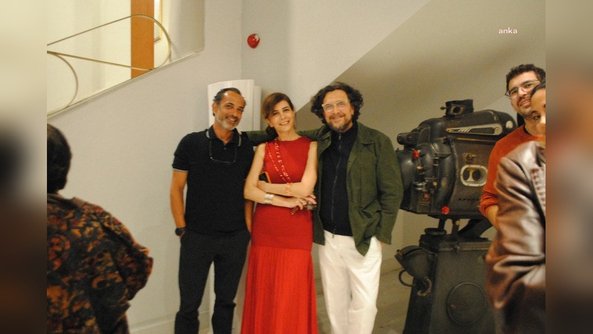 Karikatürist Birol Bayram'ın belgeseli 'Kitabın Rüyası' izleyiciyle buluştu