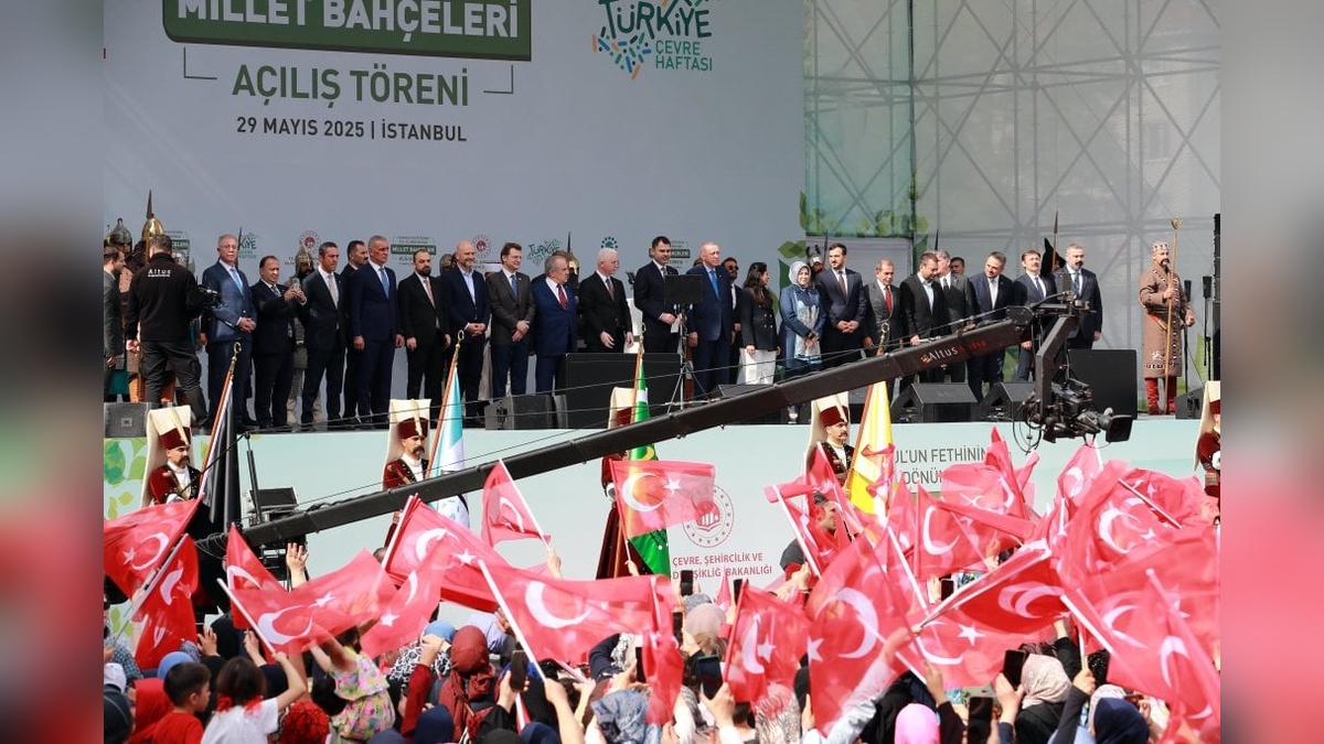 İstanbul'un fethi'nin 572'nci yılı kutlamalarına kulüp başkanları da katıldı