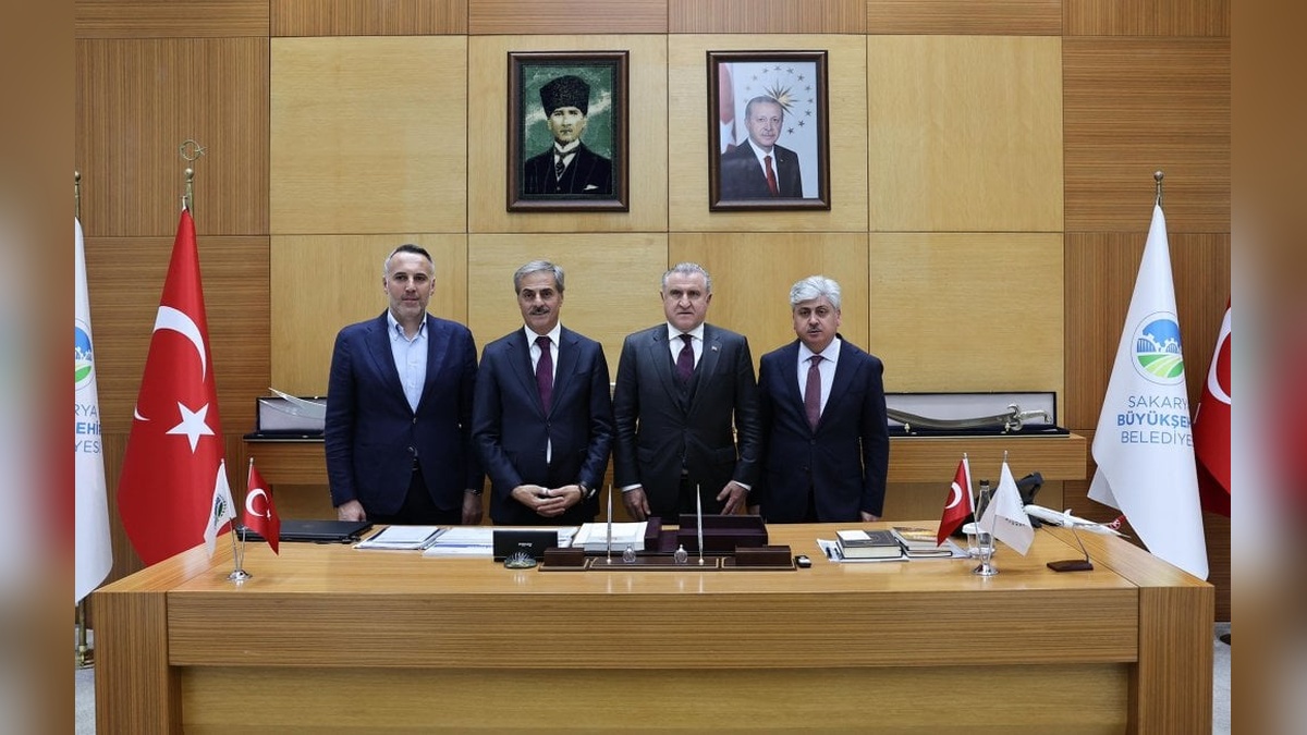 Bakan Bak'tan Sakarya'ya uluslararası kano kürek parkuru müjdesi