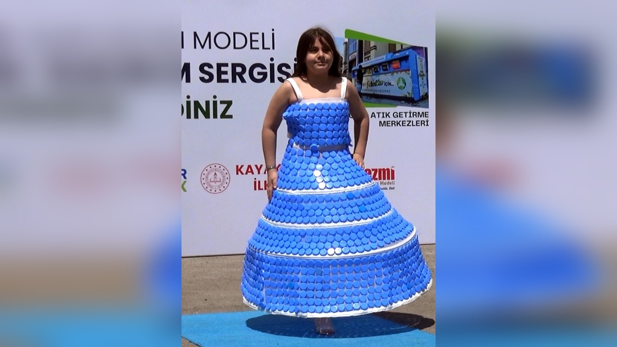 Erzurum Kayakyolu İlkokulu öğrencileri atıklardan kıyafet yaptı