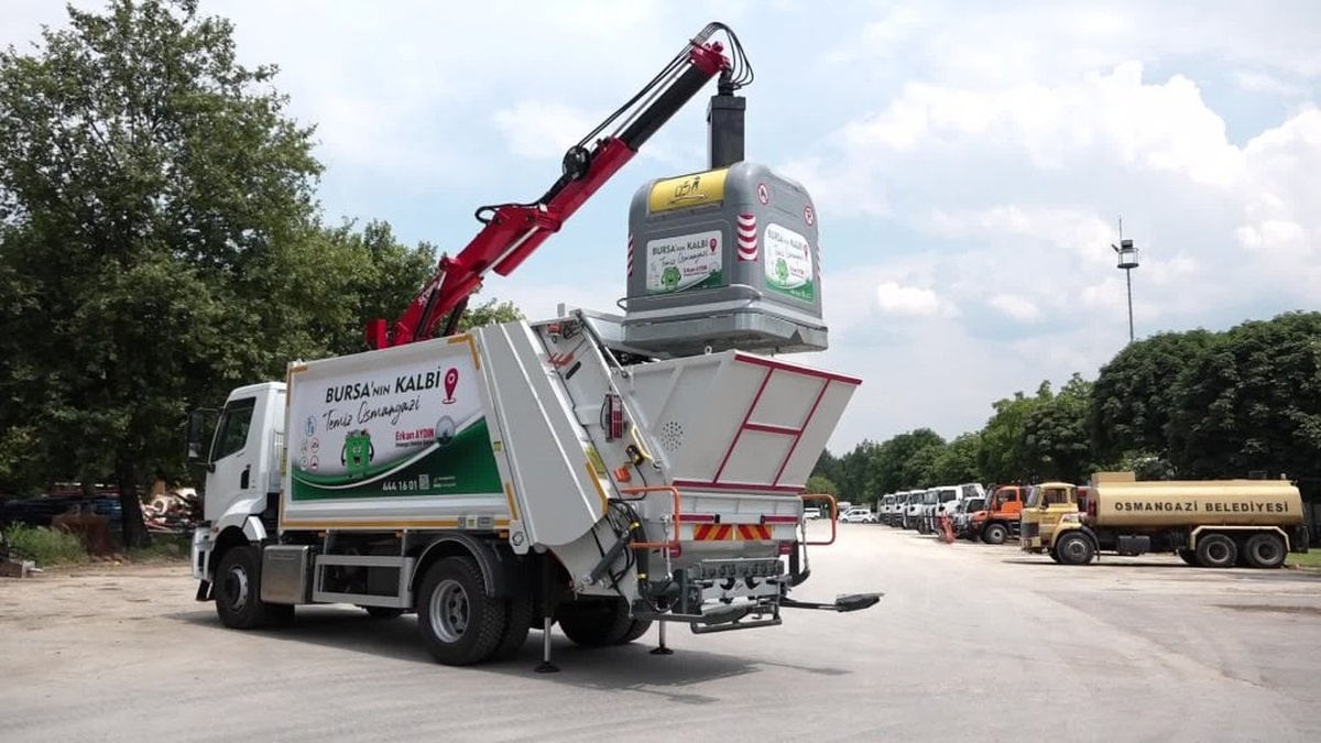 Osmangazi Belediyesi'nden modern çöp toplama sistemi
