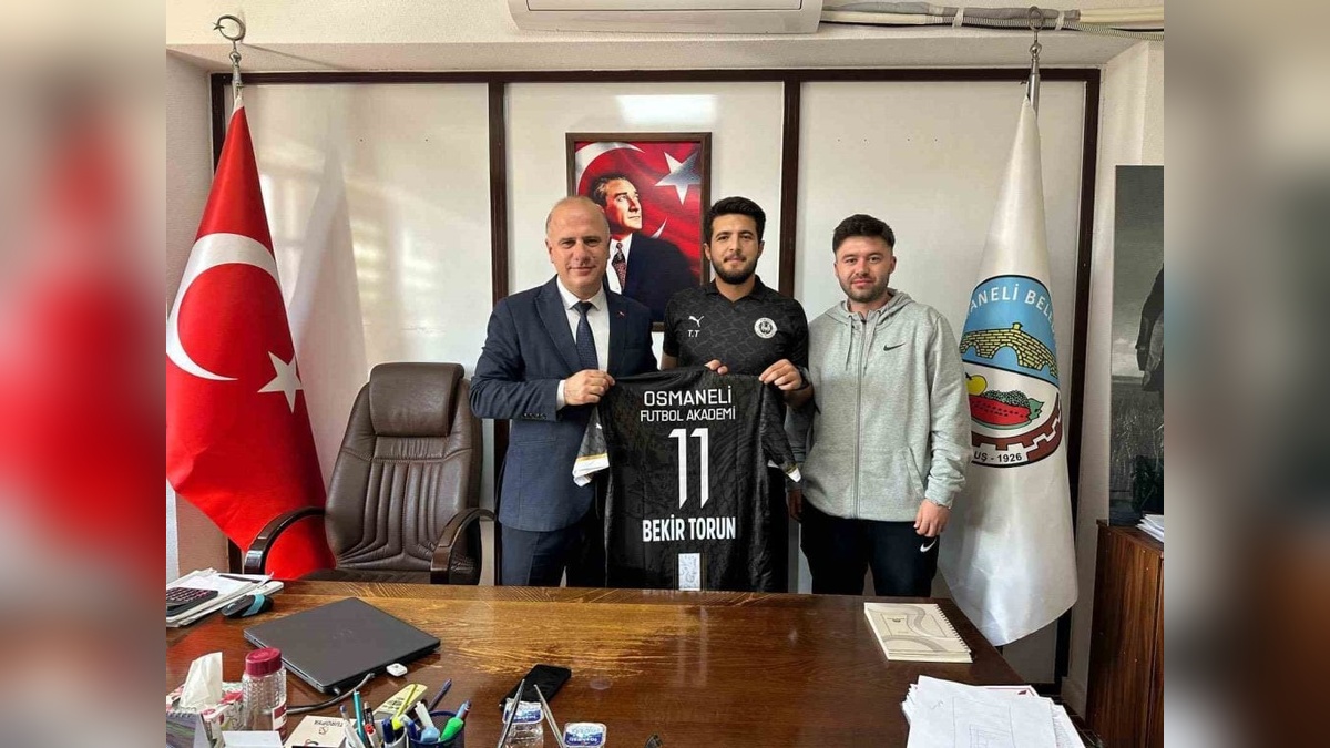 Osmaneli Akademi Spor Kulübü, Belediye Başkanı Torun'u ziyaret etti