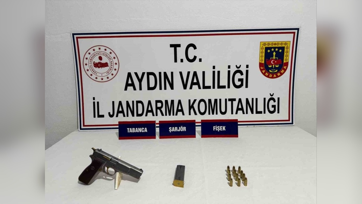 Kuşadası ve Söke'de 3 ruhsatsız silah ele geçirildi