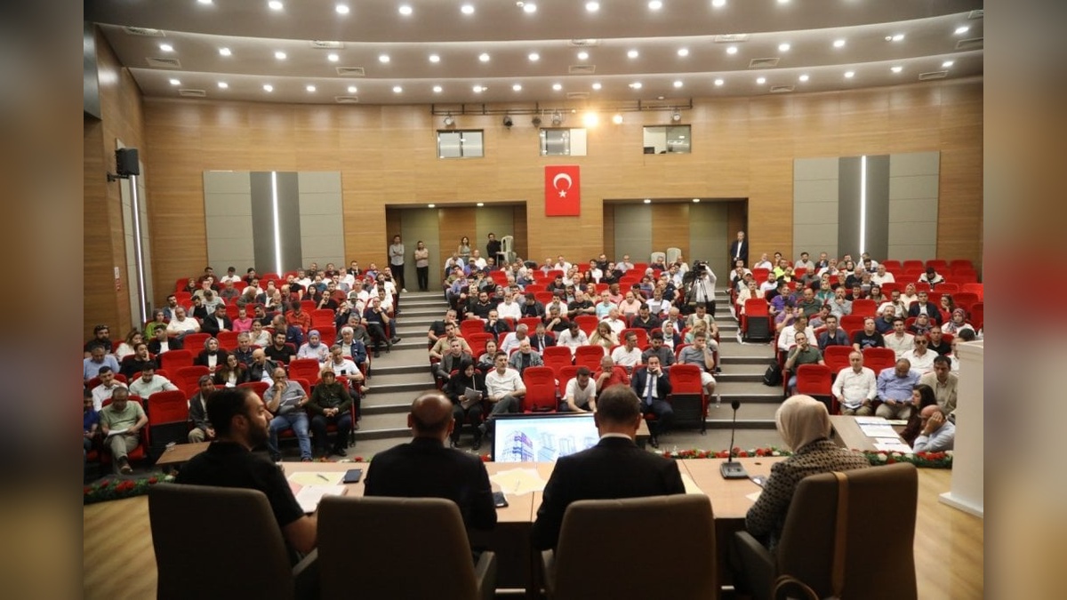 Melikgazi Belediyesi, Yıldırım Beyazıt Mahallesi'nde 21 daireyi sattı