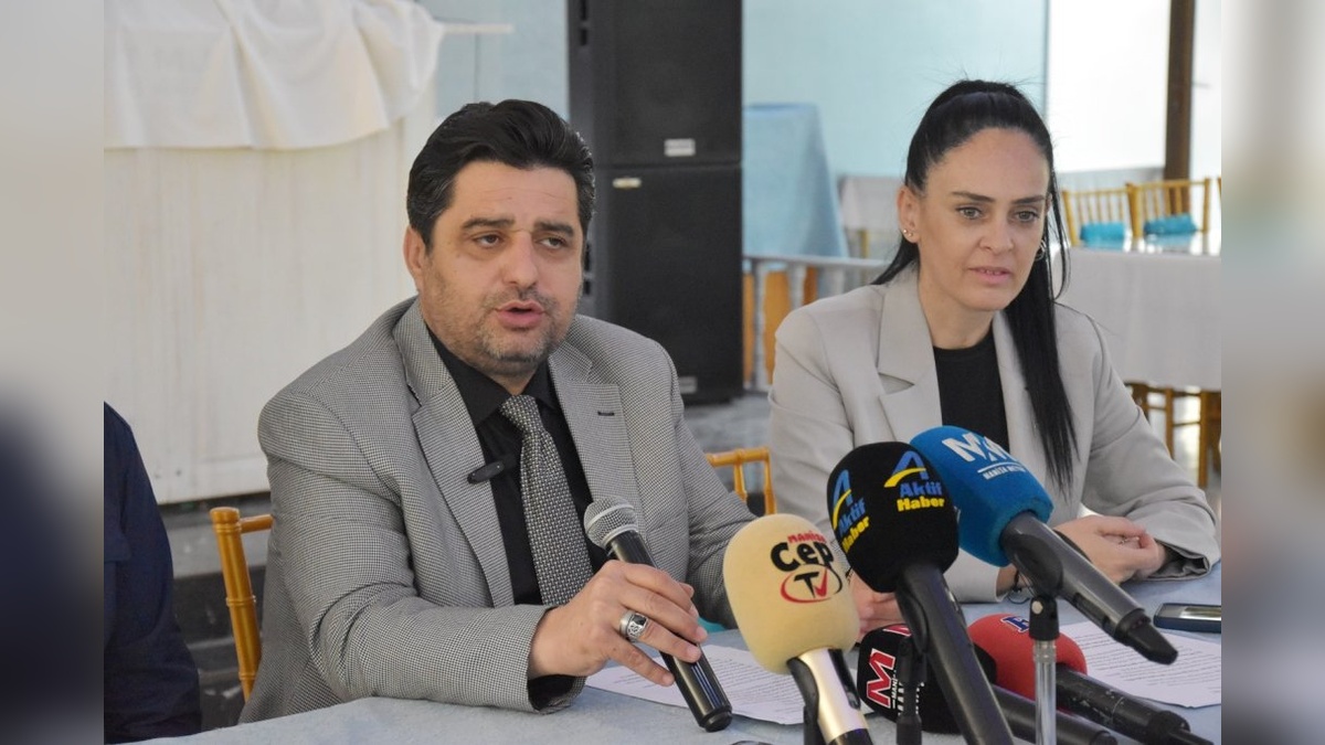 AK Partili Nalband'dan Şehzadeler Belediyesi'ne eleştiri: Bir türlü sistemi oturtamıyorlar