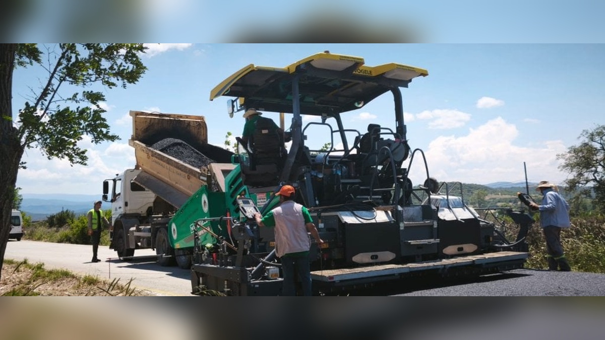 Çanakkale'de köy yollarına sıcak asfalt çalışması