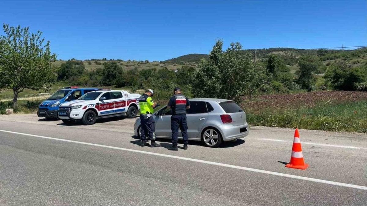 Burdur'da motosiklet denetimlerinde 275 araç ve sürücüye ceza kesildi