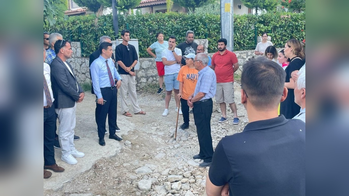 Marmaris Belediye Başkanı Ünlü, Selimiye ve Söğüt mahallelerini ziyaret etti