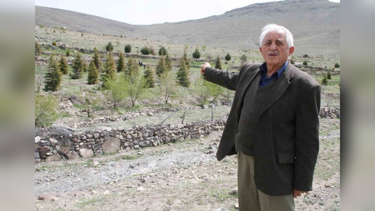 Konya Ereğli'de 'Orman Dede' Rahim Demirbaş son yolculuğuna uğurlandı