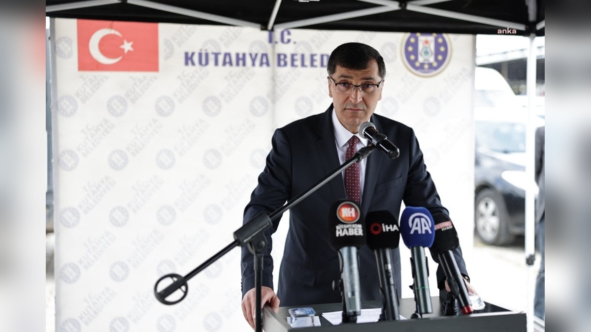 Kütahya'da 11 bin 500 kapasiteli Kurban Pazarı açıldı