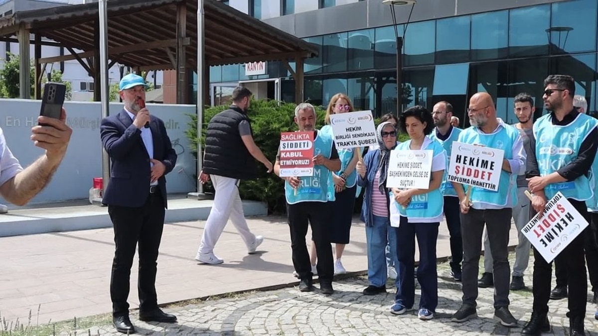 Tekirdağ'da diş hekimine şiddet olayını Hekim Birliği protesto etti