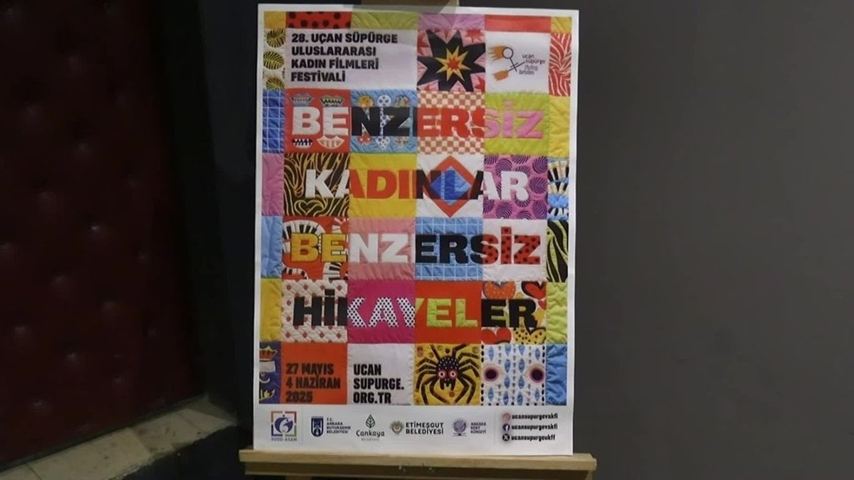 Uçan Süpürge Uluslararası Kadın Film Festivali'nde 'Film Eleştirisi ve Toplumsal Cinsiyet' paneli