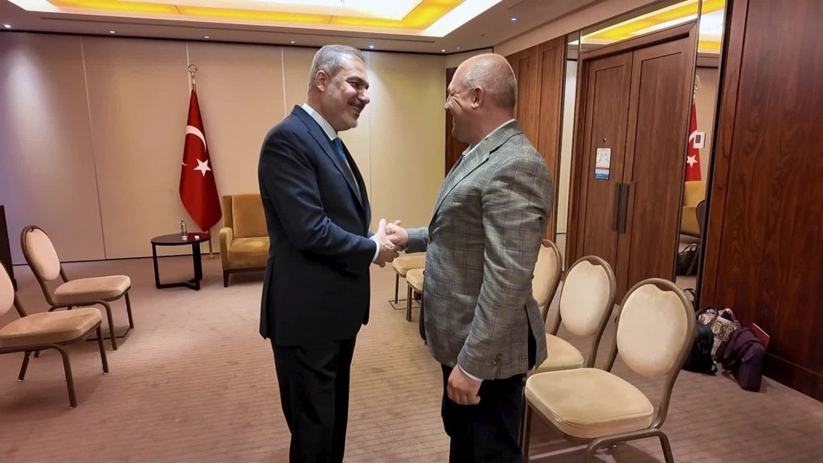 Dışişleri Bakanı Fidan, Kiev'de Gagavuz Türkleri temsilcileriyle görüştü