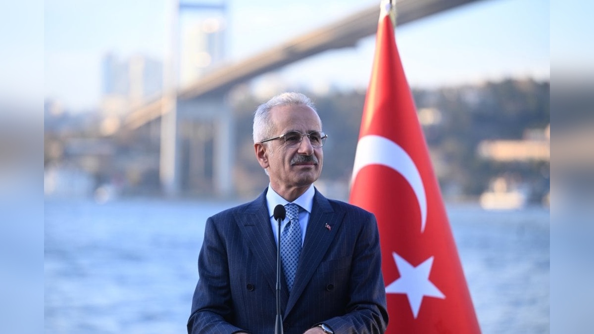 Ulaştırma Bakanı Uraloğlu: 24 yeni deniz aracı filomuza katılacak