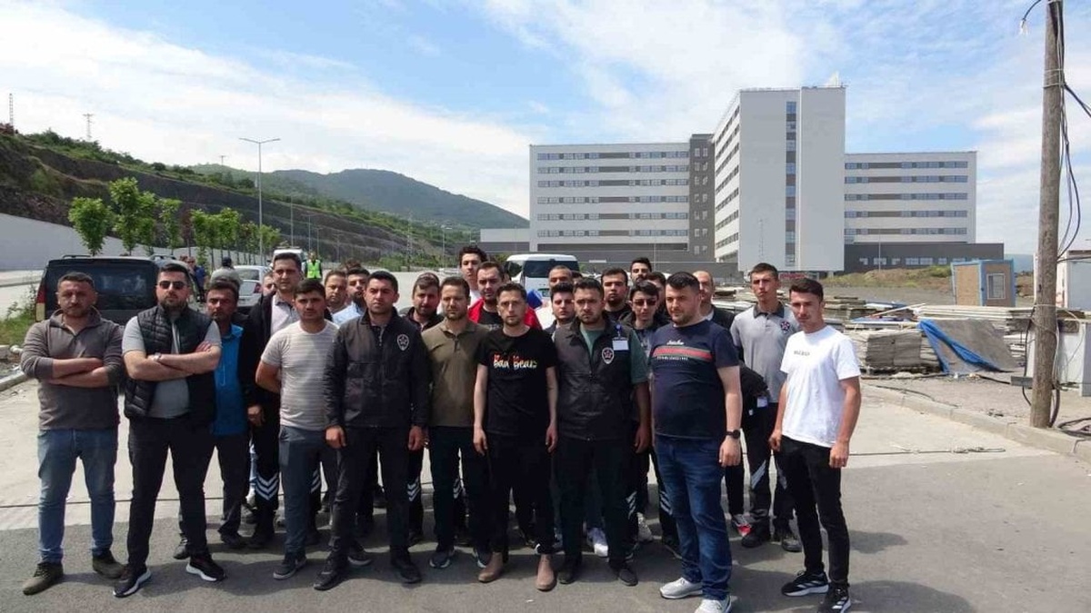 Samsun Şehir Hastanesi'nde 45 güvenlik görevlisi 3 aydır maaş alamıyor