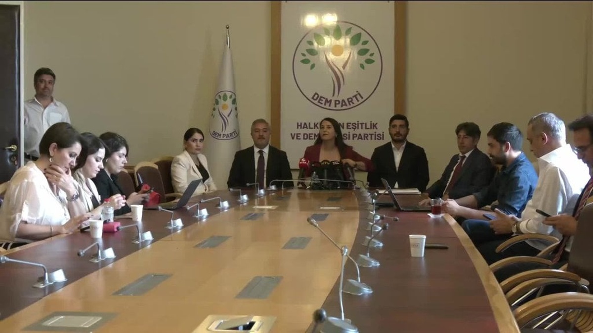 DEM Parti'den 10. Yargı Paketi'ne eleştiri: 'Adil ve eşitlikçi değil'