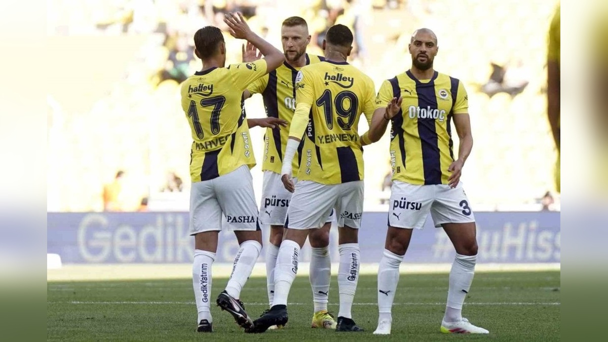 Fenerbahçe, Konyaspor'u 2-1 mağlup etti
