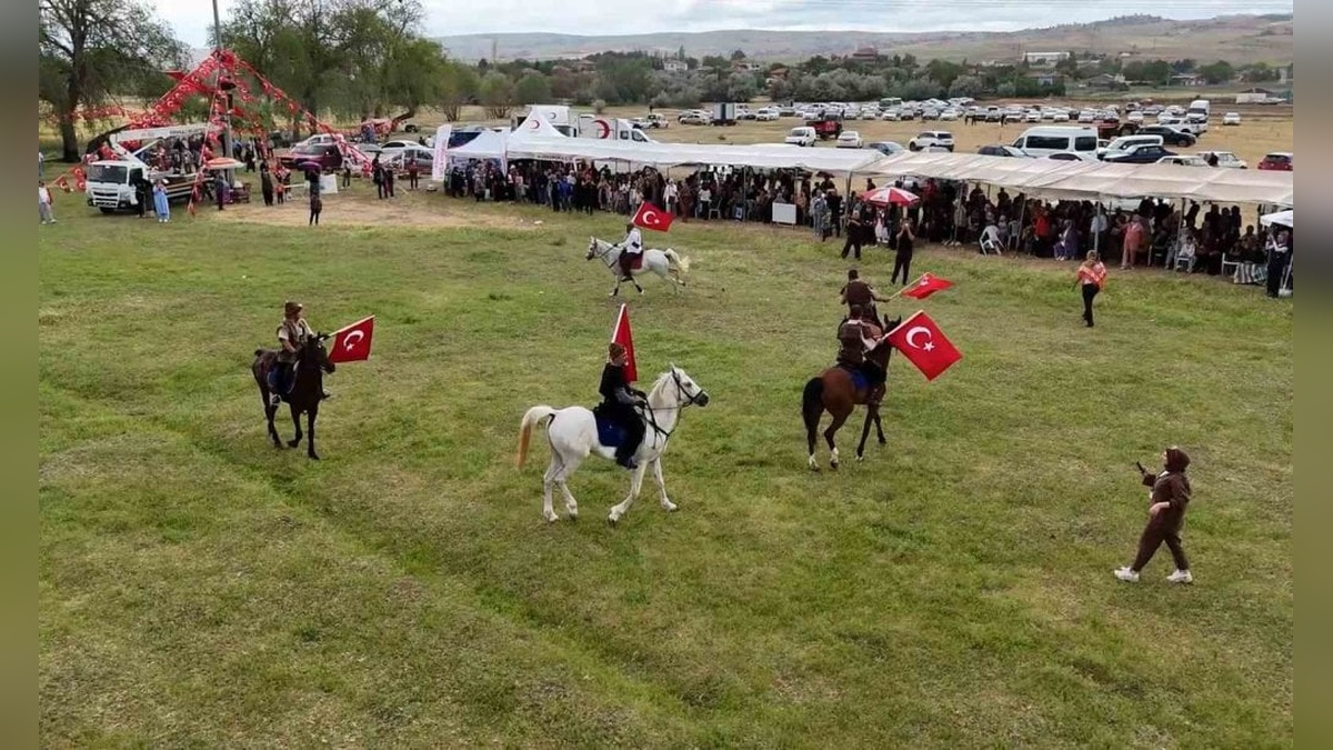 Kırıkkale'de 5. Aileler Tanışıyor Şenliği ve Yörük Türkmen Şöleni coşkuyla kutlandı