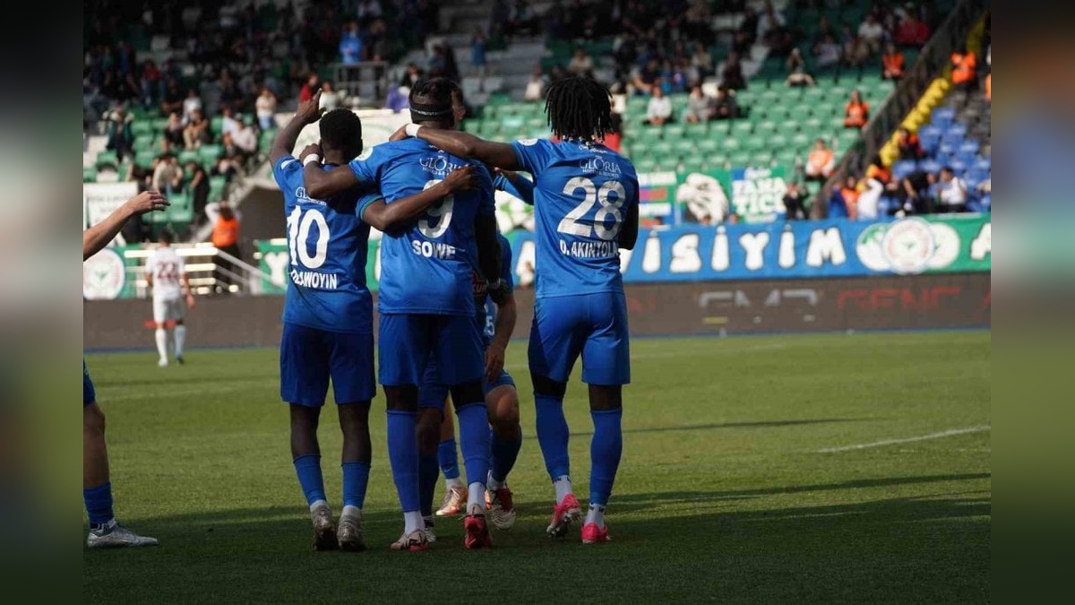 Çaykur Rizespor, Süper Lig'deki 800. maçında Hatayspor'u 5-2 mağlup etti