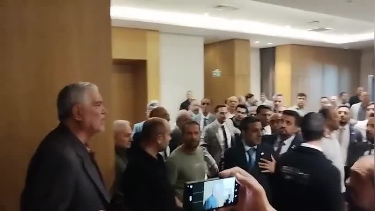 Erzurum Serbest Muhasebeciler ve Mali Müşavirler Odası’nın 25’inci genel kurulunda gerginlik