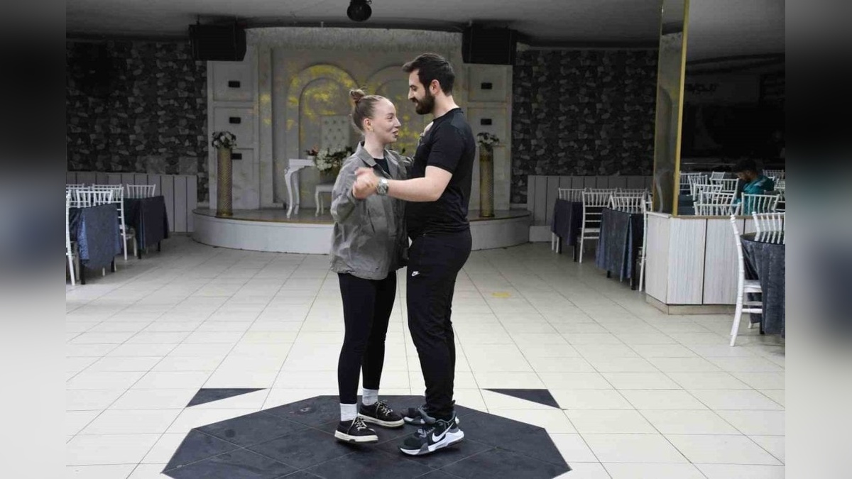 Ukraynalı gelin Lena Voıtannik, Yozgat'taki düğününde Ege Zeybeği oynayacak