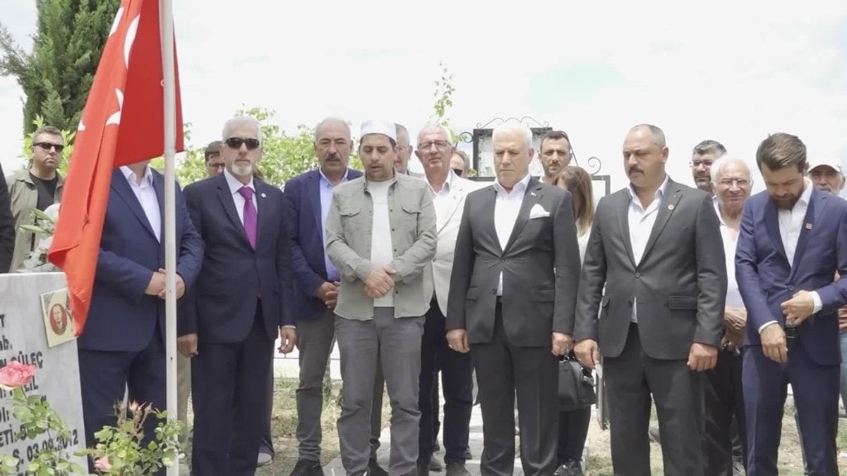 Bursa Büyükşehir Belediyesi'nden Nâzım Hikmet anmasına destek