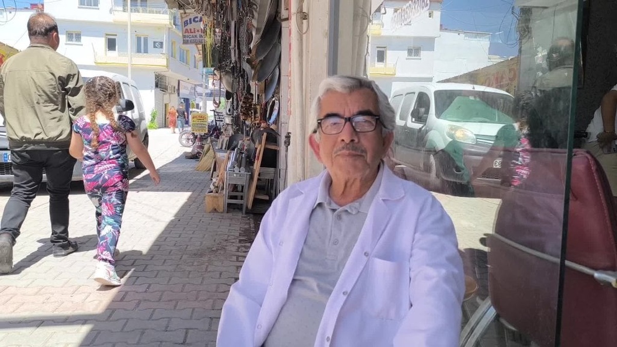 Osmaniye'de berber Osman Temiz: Bayrama 6 gün kala iş yok