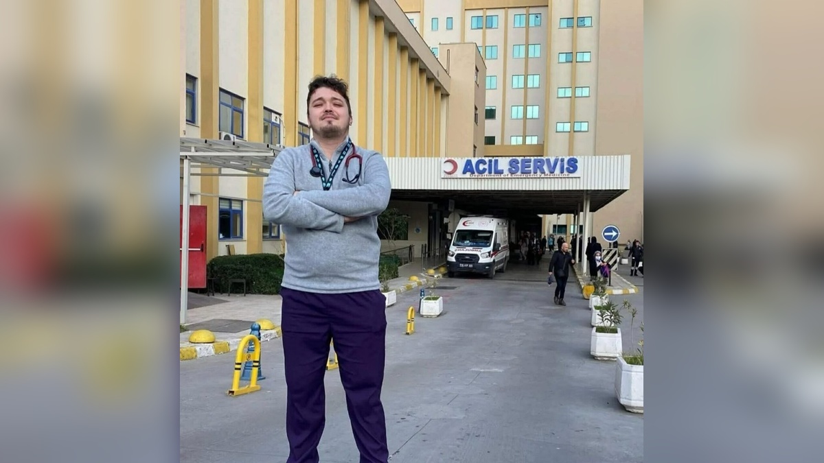 Muğla'da asistan doktor Anıl Canbaş kalp krizi sonucu hayatını kaybetti