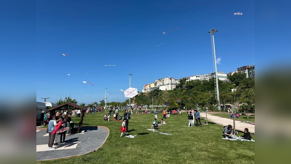 Bandırma'da 34. Uluslararası Kuşcenneti Kültür ve Turizm Festivali devam ediyor