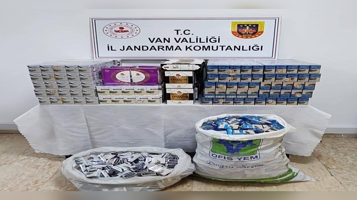 Van jandarmasından kaçakçılık operasyonu: Çok sayıda malzeme ele geçirildi