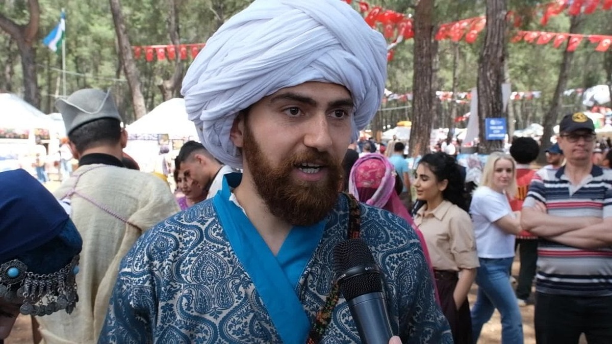 Antalya'da 4. Uluslararası Yörük-Türkmen Festivali'nde kına gecesi ve evlilik teklifi