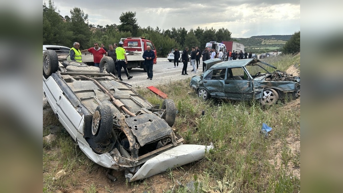 Uşak'ta trafik kazası: 1'i ağır 7 yaralı