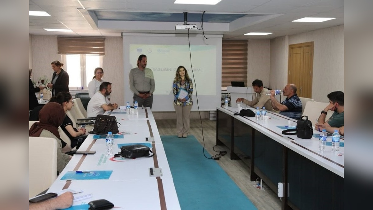 Erzurum'da 25 aile hekimine ruh sağlığı eğitimi verildi